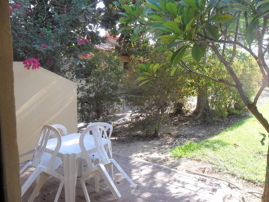 Almog Kibbutz Hotel エクステリア 写真